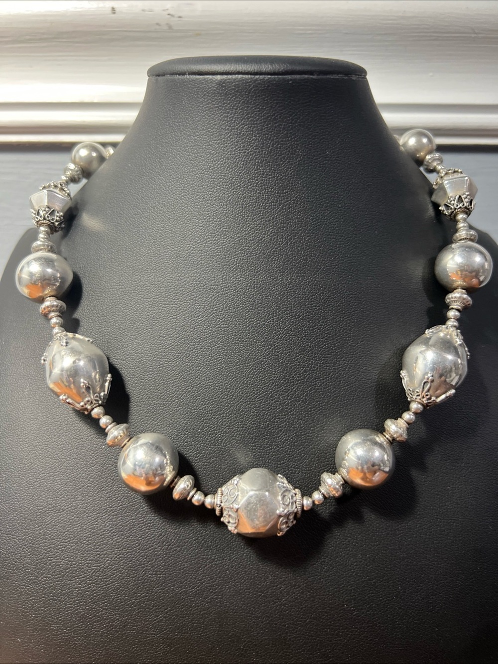 950 Silver Spherical Decorative Filigree Ball Bead 18” Statement Necklace 72g